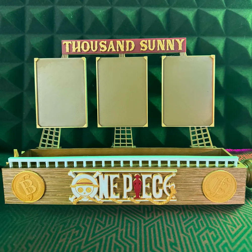 Espositore Base Stand One Piece Sunny per Navicelle One Piece Stile Thousand Sunny senza Funko Pop per Kinder Joy/Sorpresa - immagine 7